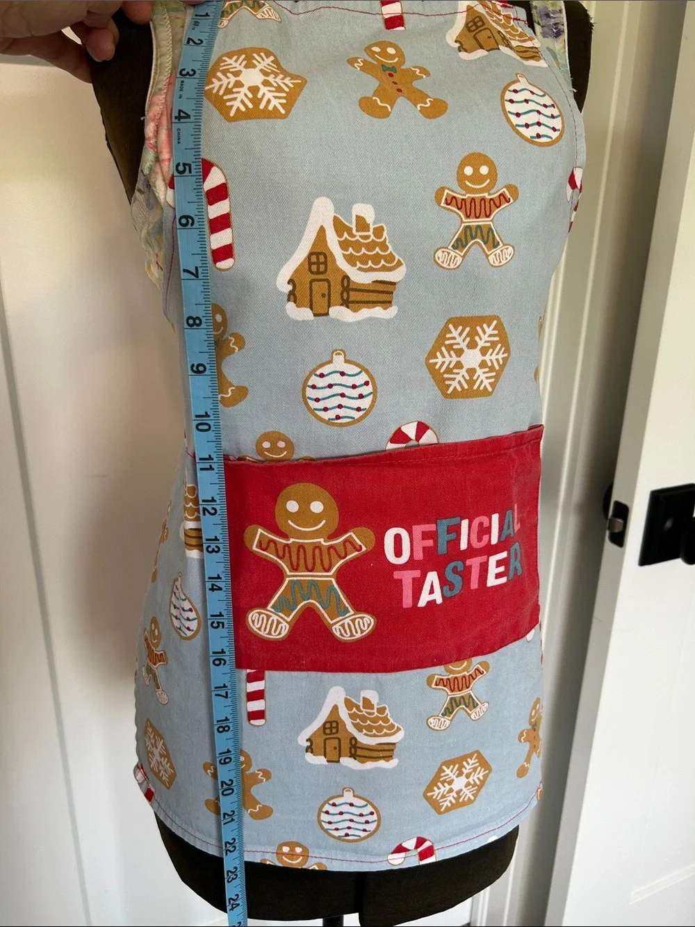 Child’s gingerbread apron official taster with Velcro and front pocket ties back